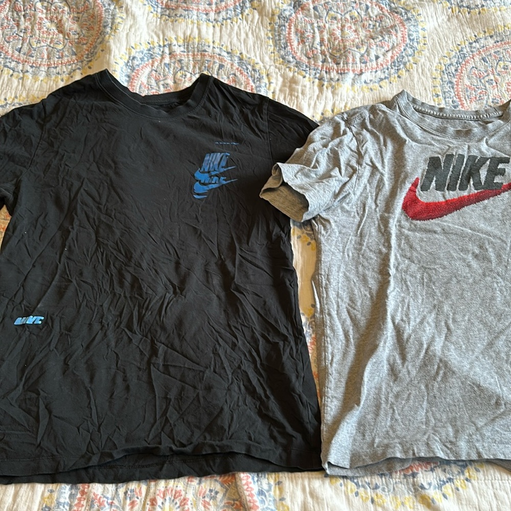 Two Nike Men’s Tee